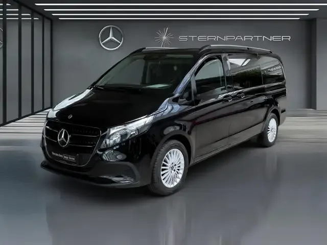 Mercedes-Benz V 220