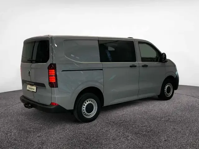 Volkswagen T7 Transporter