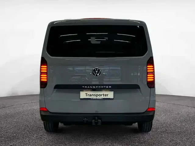 Volkswagen T7 Transporter