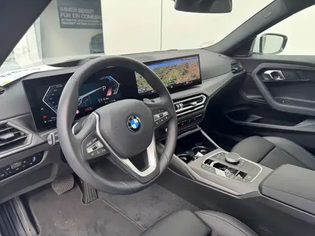 BMW 220