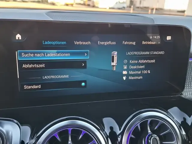 Mercedes-Benz EQB 300