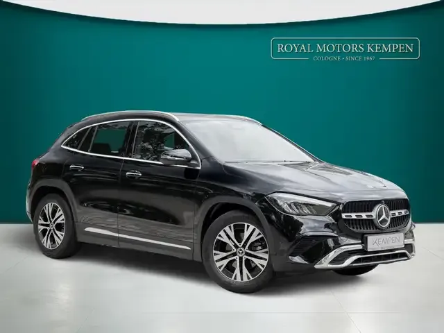 Mercedes-Benz GLA 200