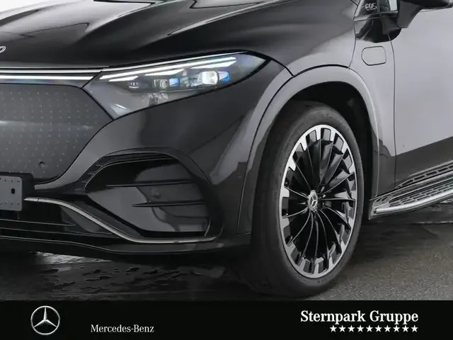 Mercedes-Benz EQS SUV