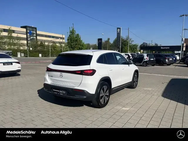 Mercedes-Benz EQA 250