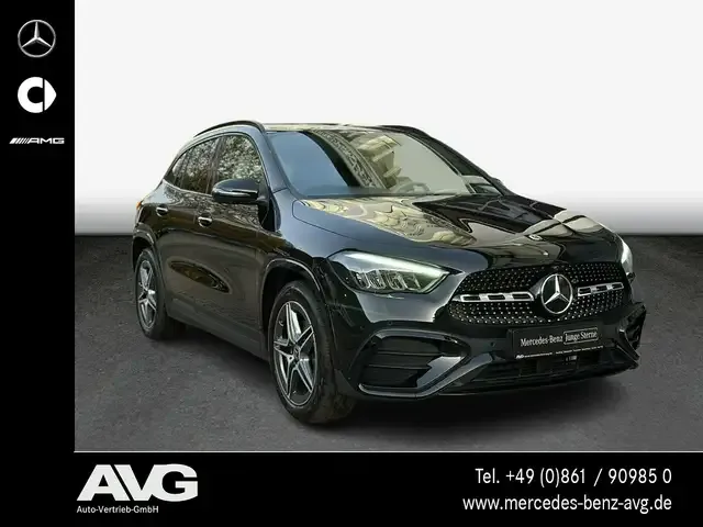 Mercedes-Benz GLA 200
