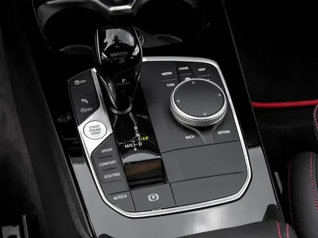 BMW 128