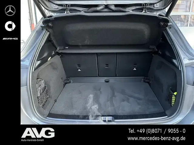 Mercedes-Benz GLA 220