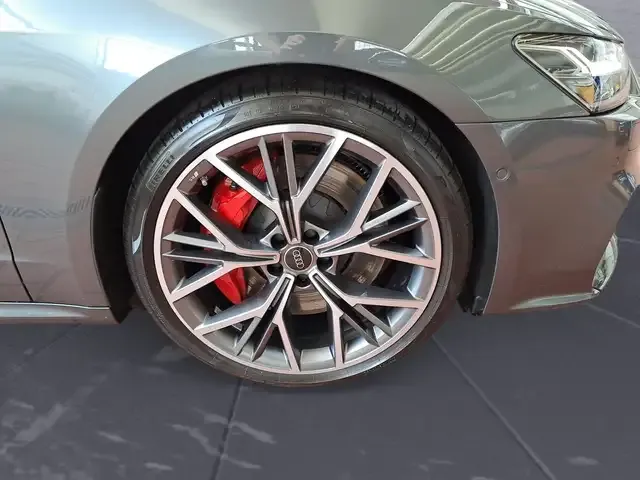 Audi S7