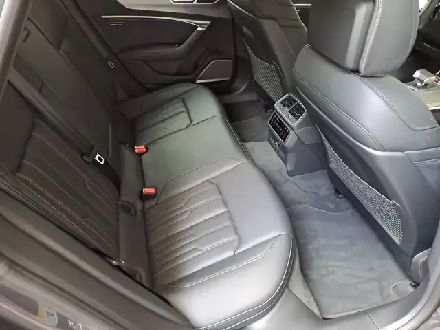 Audi S7