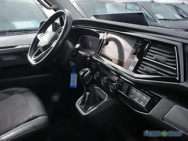 Volkswagen T6.1 Multivan
