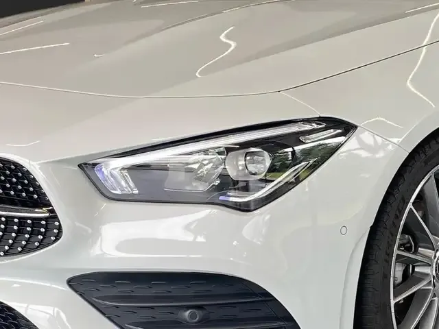 Mercedes-Benz CLA 200