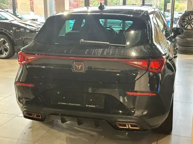 CUPRA Leon