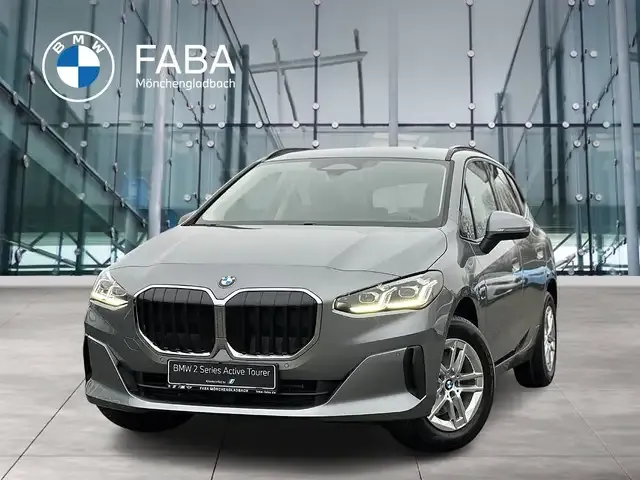 BMW 216