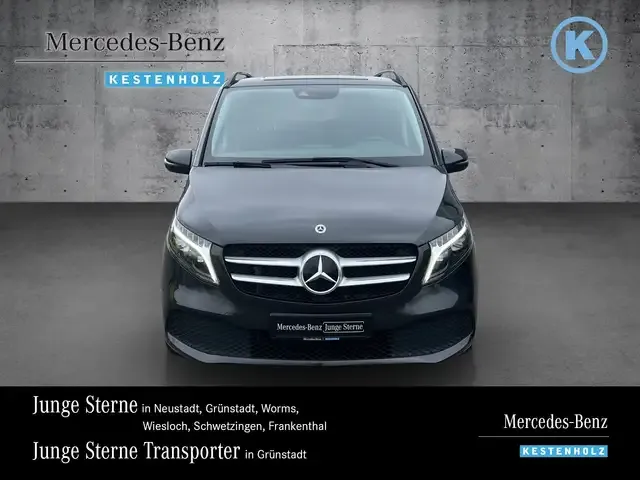 Mercedes-Benz V 220