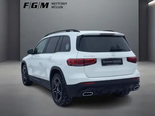 Mercedes-Benz GLB 200