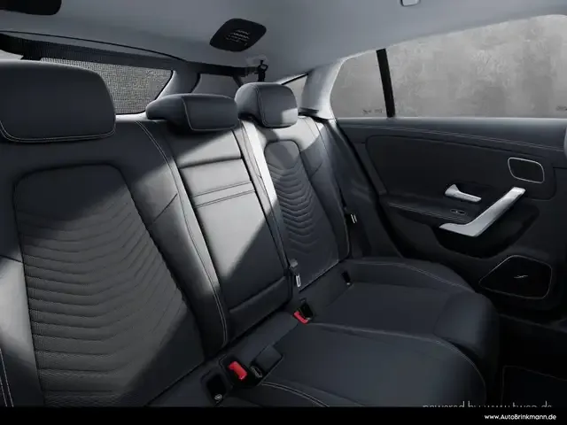 Mercedes-Benz CLA 180