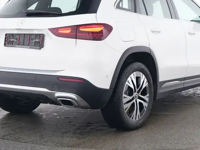 Mercedes-Benz GLA 250