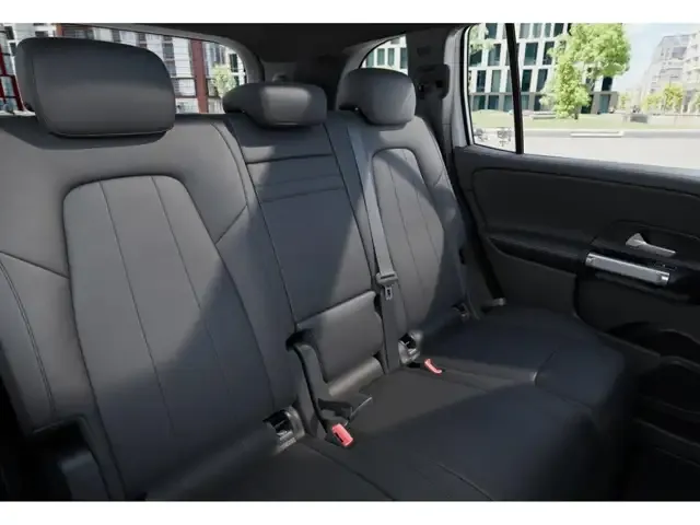 Mercedes-Benz EQB 300