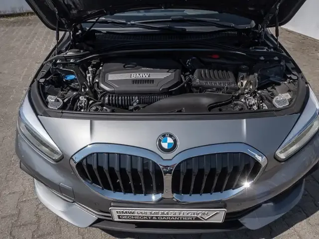 BMW 120
