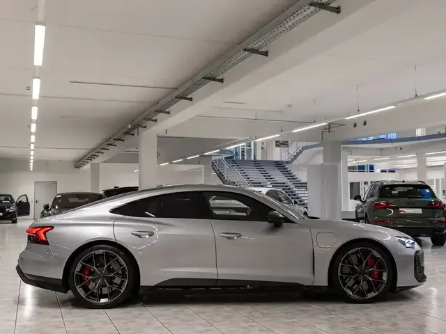 Audi RS e-tron GT