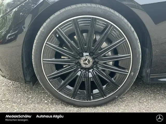 Mercedes-Benz CLE 300