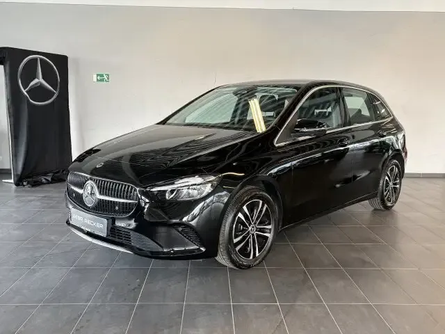 Mercedes-Benz B 250