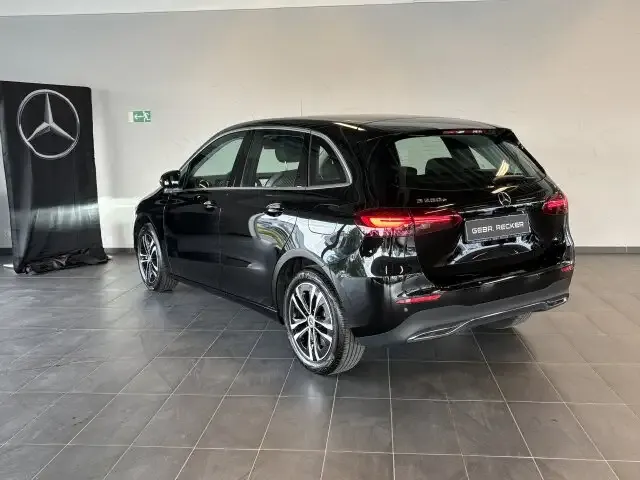 Mercedes-Benz B 250