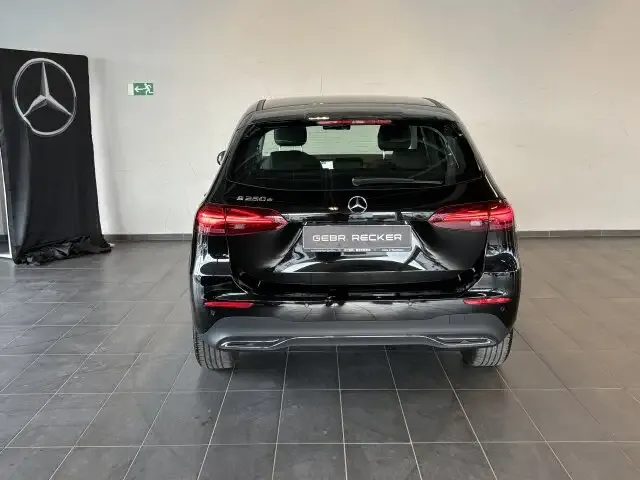 Mercedes-Benz B 250