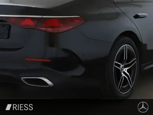 Mercedes-Benz E 200