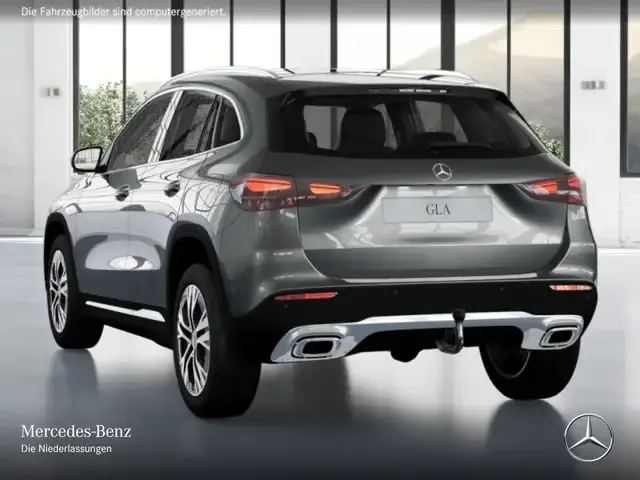 Mercedes-Benz GLA 220