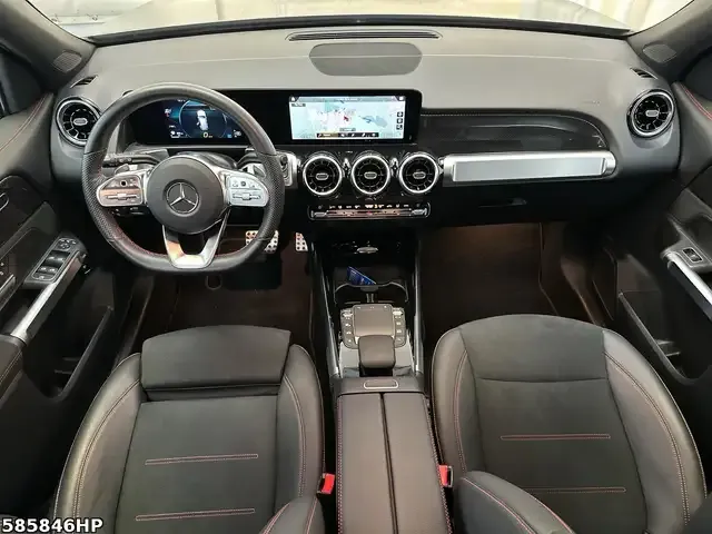 Mercedes-Benz GLB 200