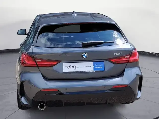 BMW 118