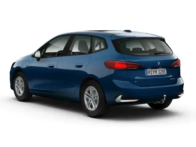BMW 225