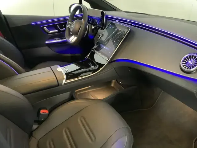 Mercedes-Benz EQE 53