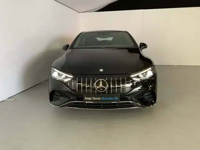 Mercedes-Benz EQE 53