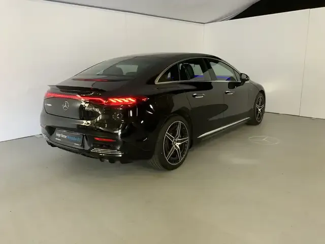 Mercedes-Benz EQE 53