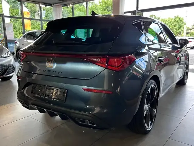 CUPRA Leon