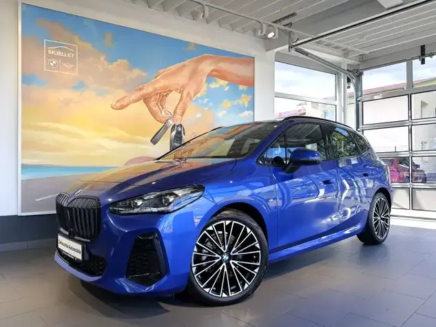 BMW 218
