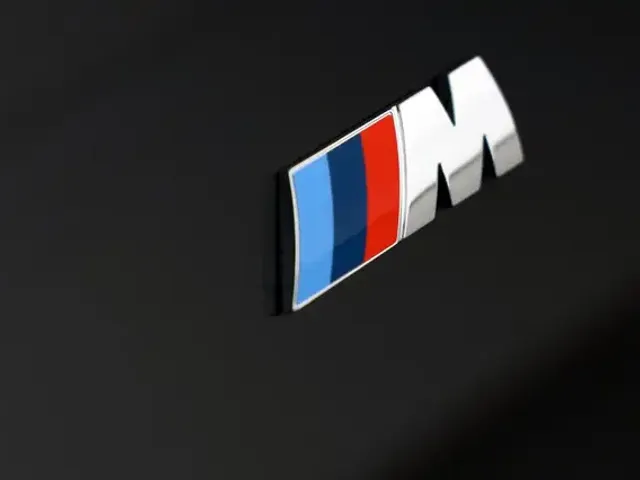 BMW 340