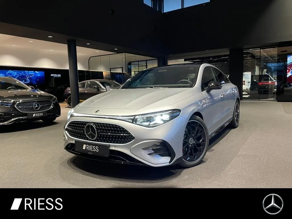 Mercedes-Benz CLA 200