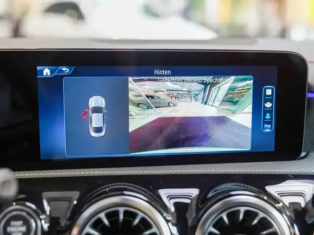 Mercedes-Benz CLA 220