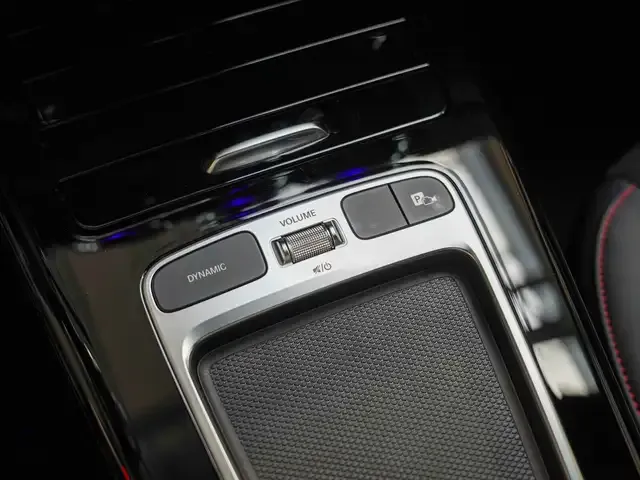 Mercedes-Benz CLA 220