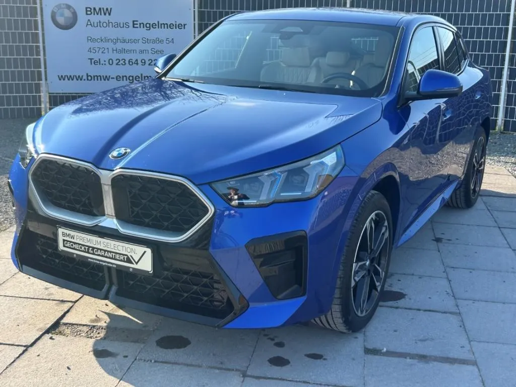 BMW X2