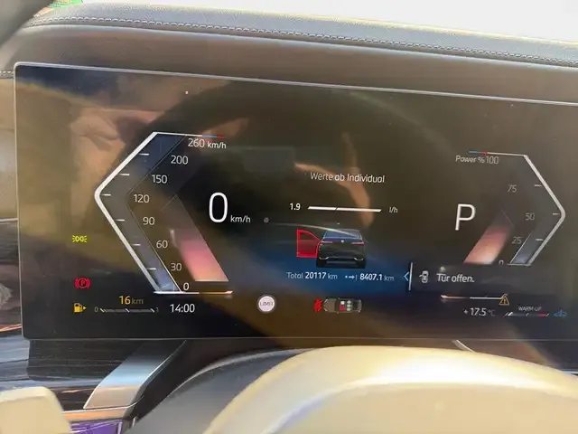 BMW 740