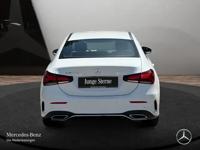 Mercedes-Benz A 250
