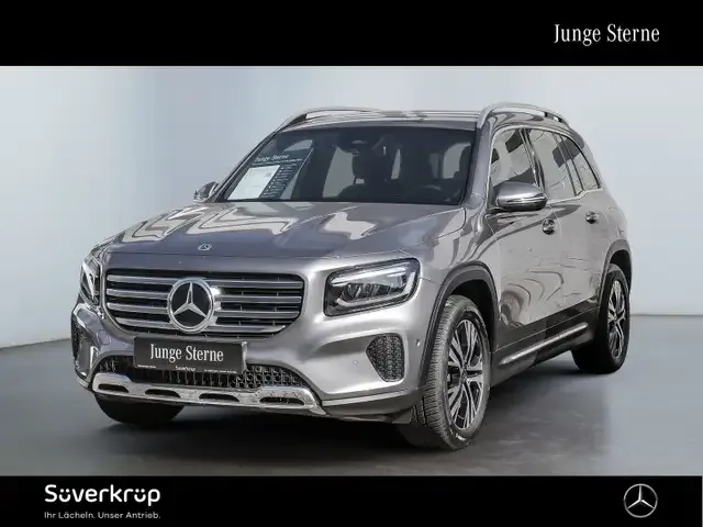 Mercedes-Benz GLB 200
