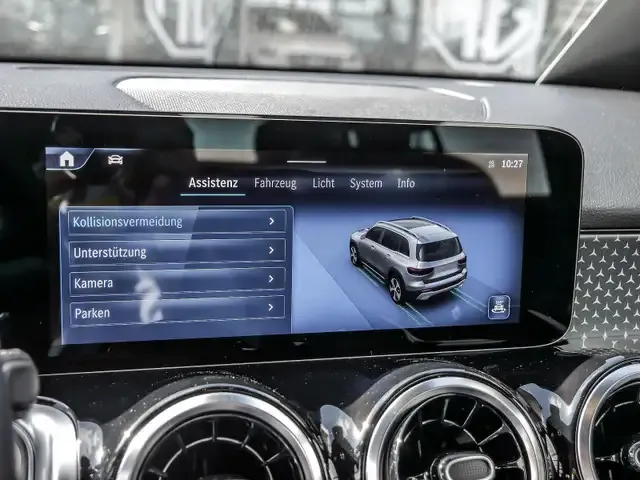 Mercedes-Benz GLB 200