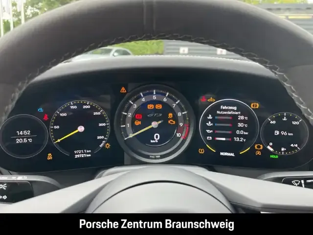 Porsche 992
