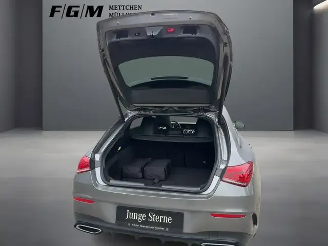Mercedes-Benz CLA 250