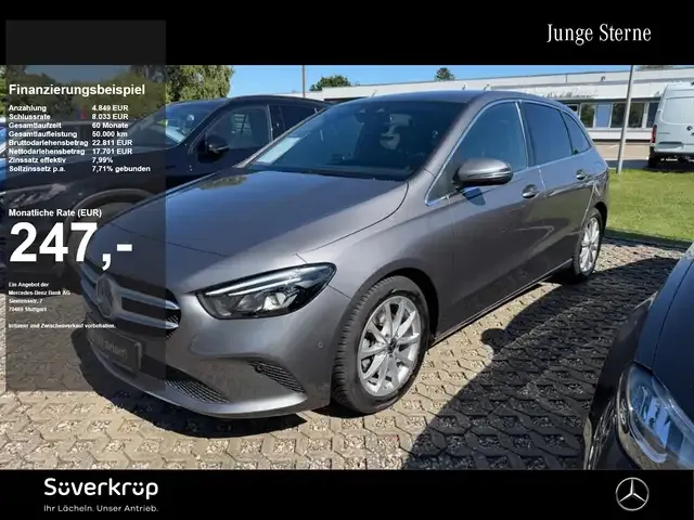 Mercedes-Benz B 200
